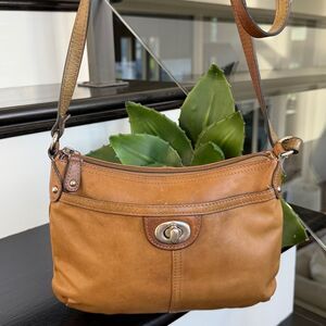 Fossil Genuine Leather Warm Cognac Shoulder Crossbody Bag Olive Green Trim,